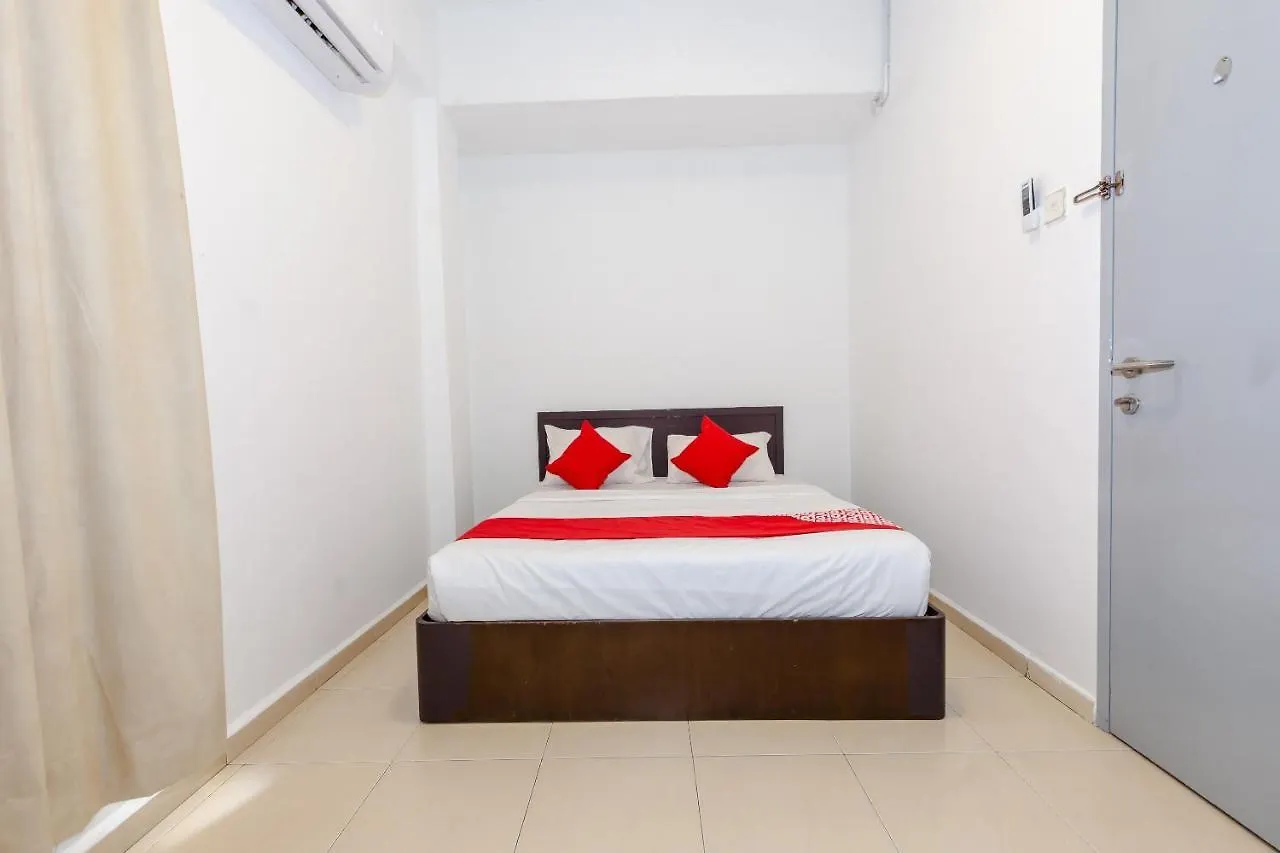 **  Oyo 1090 Hollitel Hotel Melaka Malasia